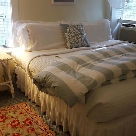 Bed and Breakfast The 1720 House Vineyard Haven Exterior foto